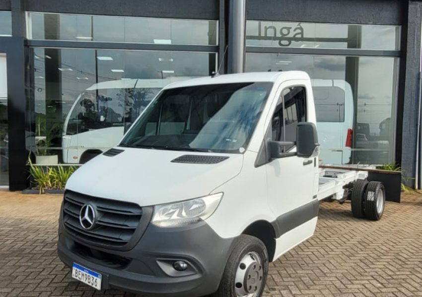 WhatsApp Image 2025-09-29 at 16.16.02 (2)