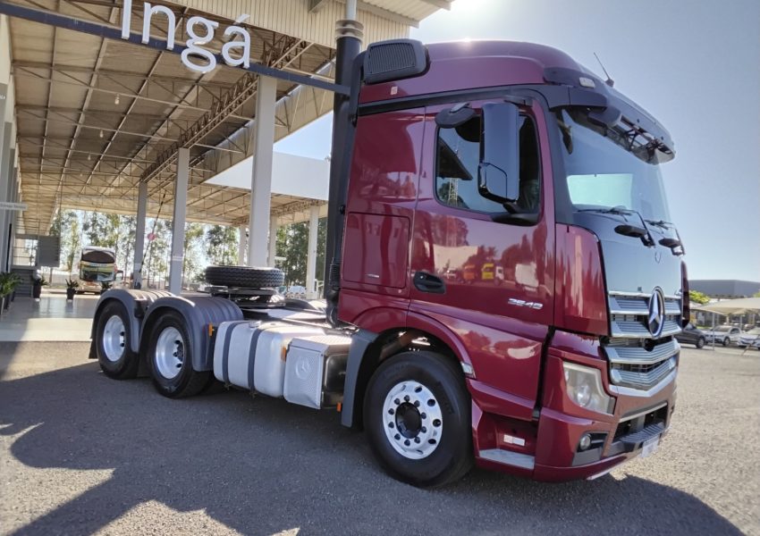 WhatsApp Image 2025-11-11 at 16.33.00 (2) - Copia