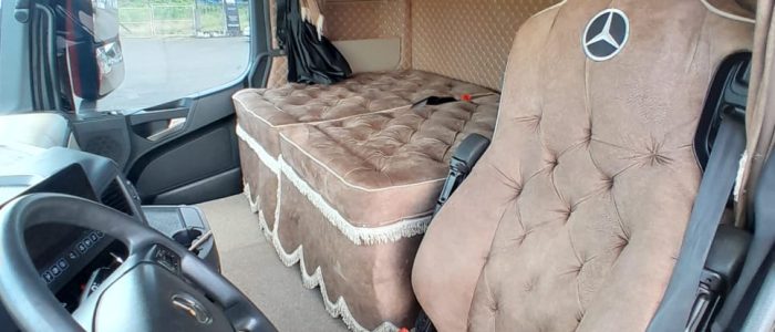 WhatsApp Image 2025-11-26 at 16.40.58