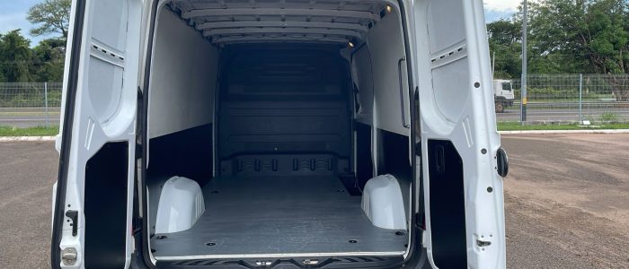 WhatsApp Image 2025-12-15 at 15.10.21