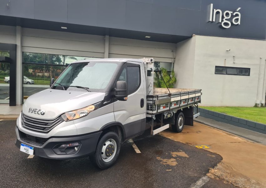 WhatsApp Image 2025-12-17 at 16.12.50