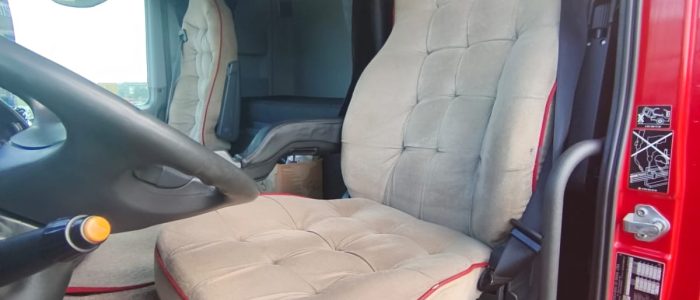 db90ec2b-05d2-4a00-bdb0-594f40043ef9